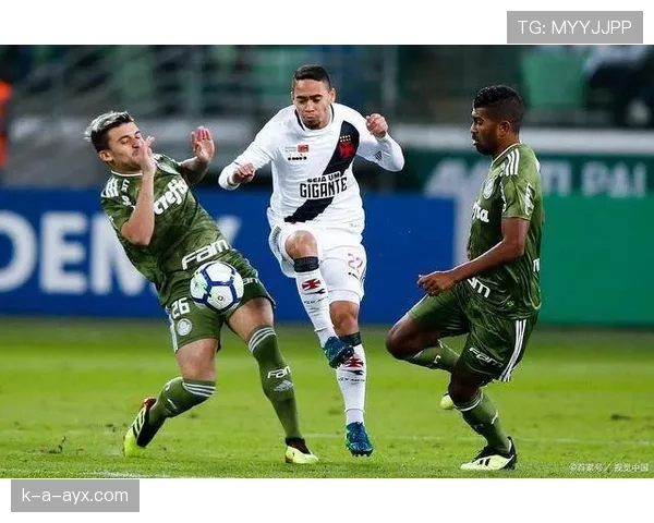 亚马尔 vs 萨卡:右边锋进攻效率与战术适配性对比 亚马尔 vs 萨卡:右边锋进攻效率与战术适配性对比