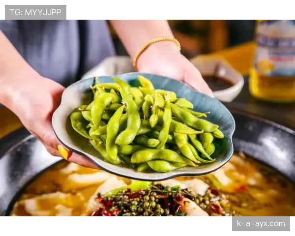 柳雅慧训练完直接拎爱马仕去吃宵夜，这日子谁顶得住啊